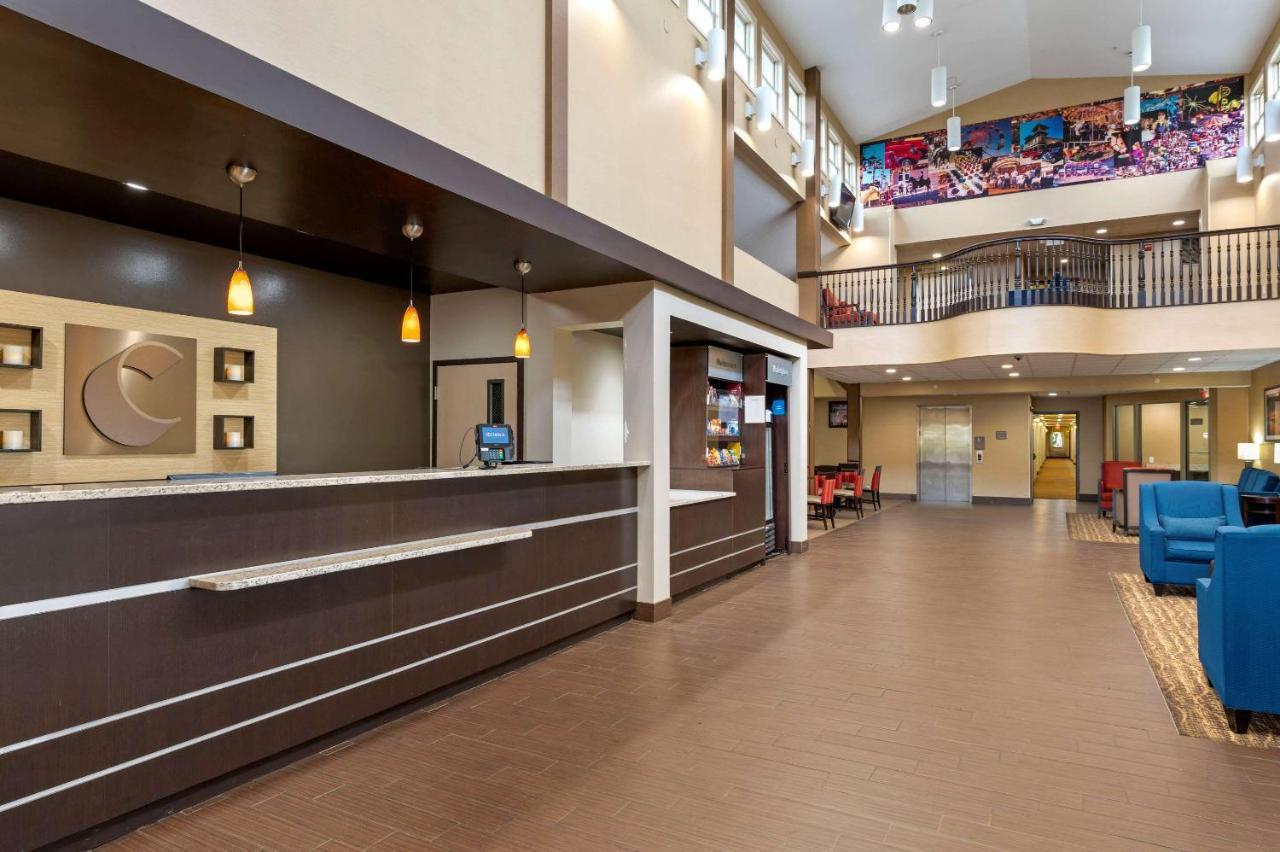 Comfort Suites Колумбус Экстерьер фото