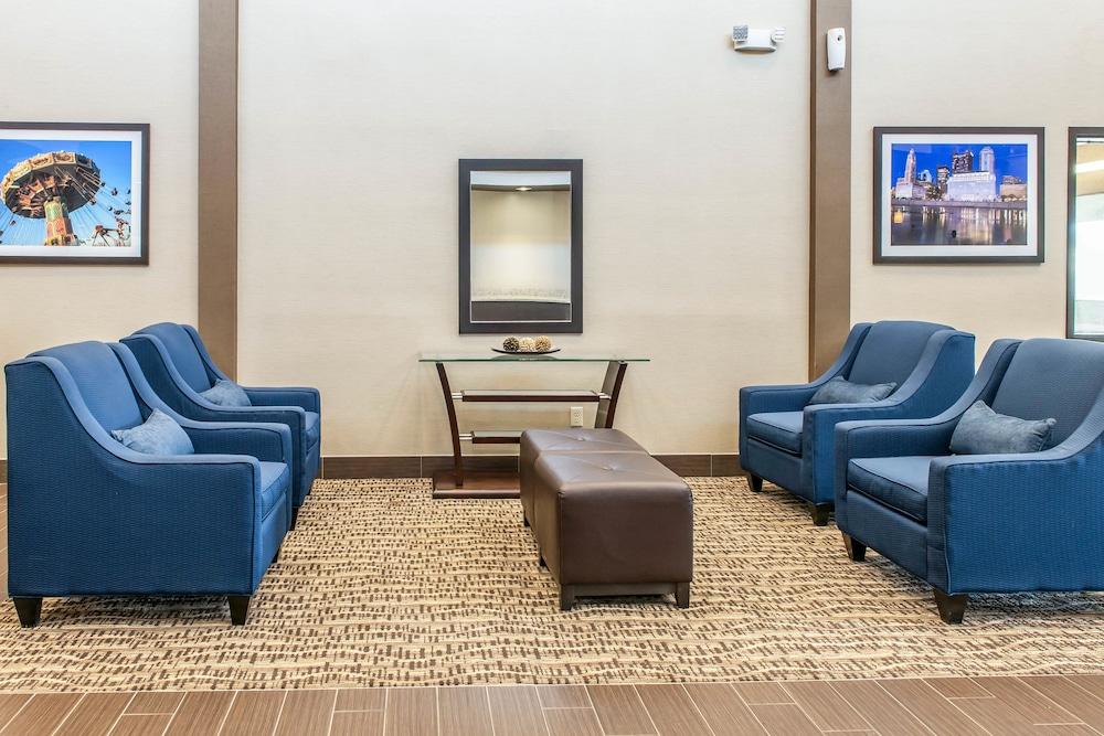 Comfort Suites Колумбус Экстерьер фото