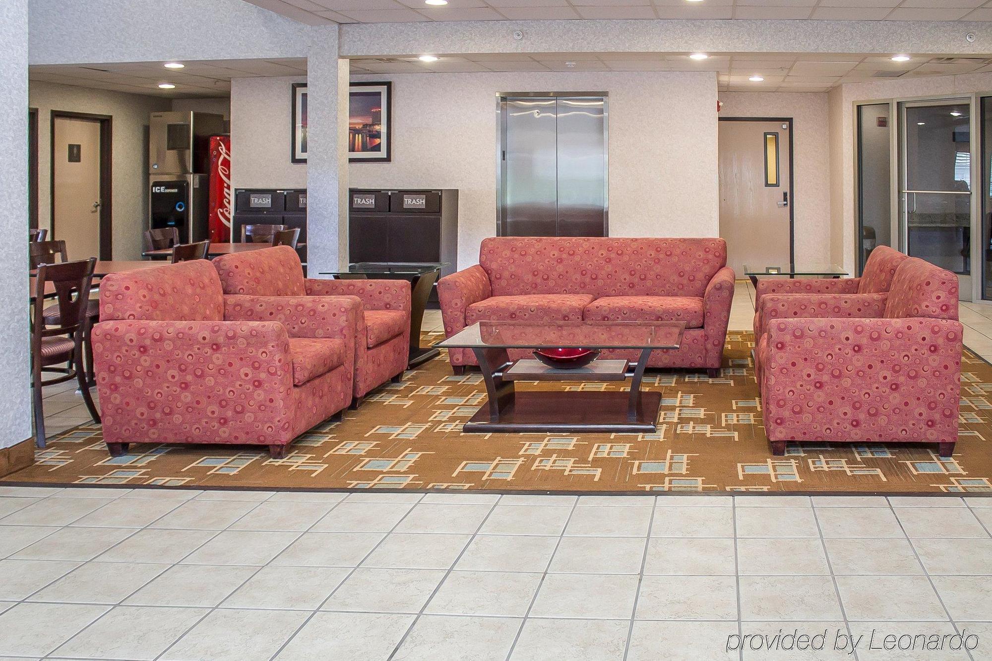 Comfort Suites Колумбус Экстерьер фото